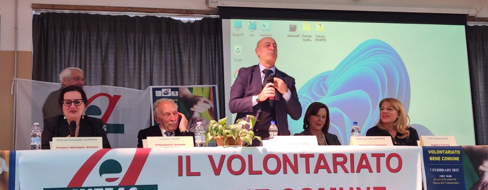 Crotone: Anteas inaugura la prima piazza del Volontariato dalla Calabria 